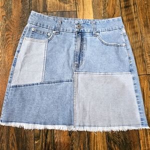 No Boundaries Denim Skirt. Size 11‎ (Juniors)